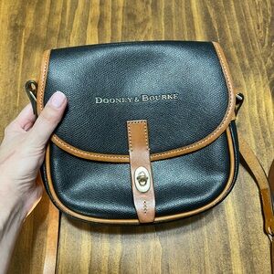 Dooney & Bourke Field Crossbody